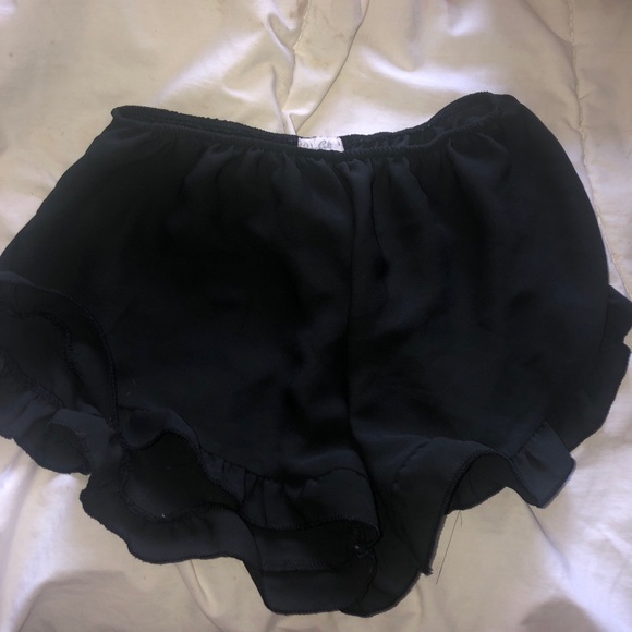 Brandy Melville black flowy shorts - Picture 2 of 3
